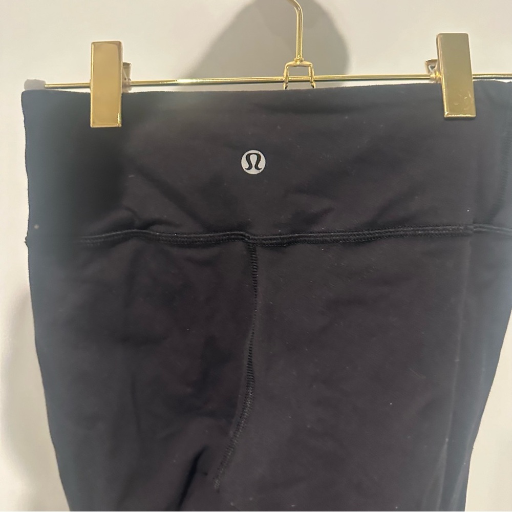 Lululemon capris